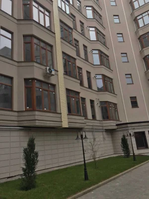 Продам 1 ком квартиру с евроремонтом. 500 м к Морю