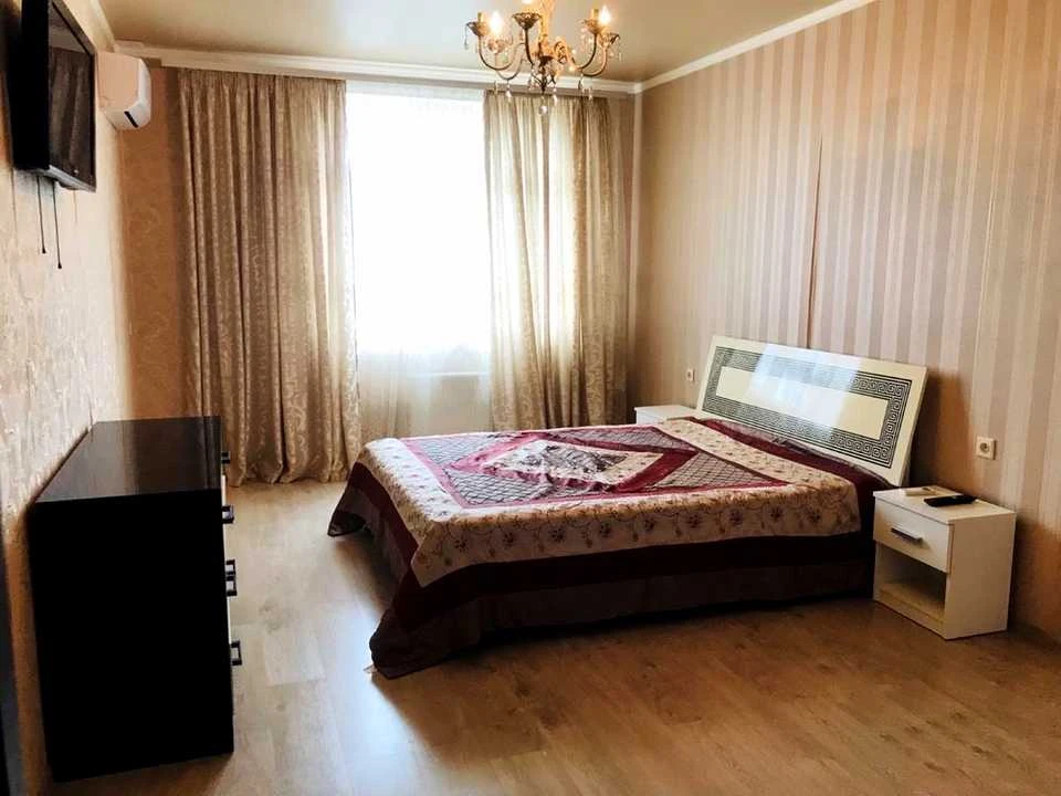 Квартира. Одеса, Костанді вул.