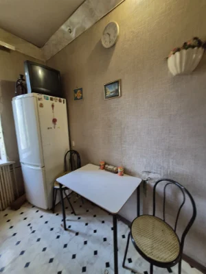 Продаж 2 к." Сталінки", вул. Трегубенка( Дніпровський р- н)