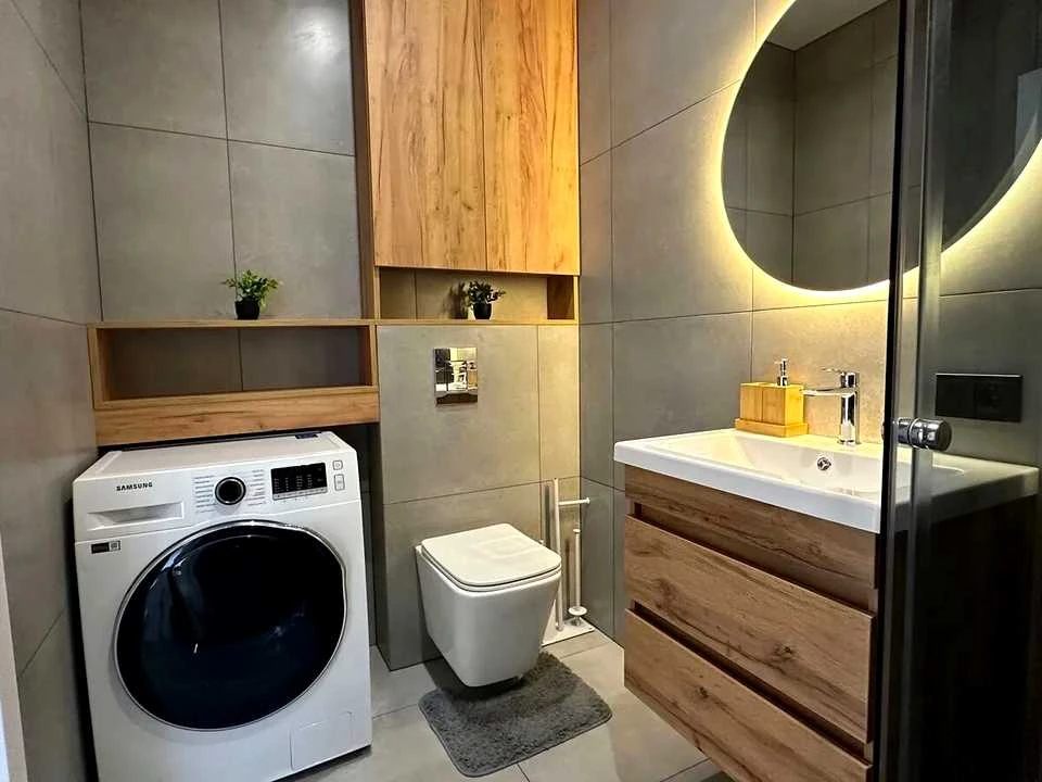 Apartment. Ivano-Frankivsk, Yuliana Zelevych st.