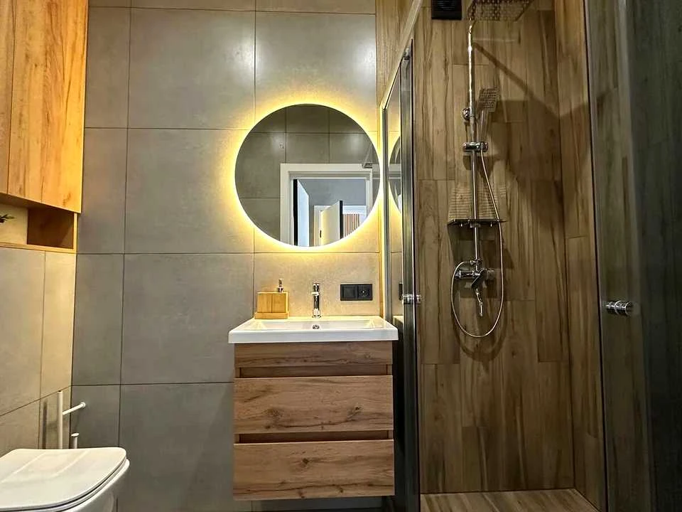 Apartment. Ivano-Frankivsk, Yuliana Zelevych st.