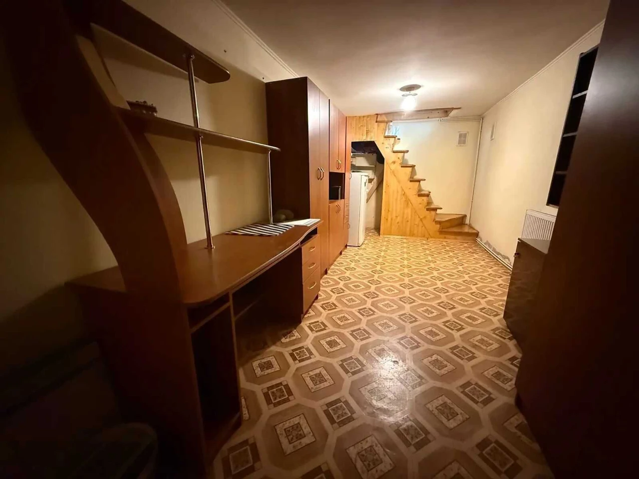 Spacious 1-bedroom apartment 55 m² in a brick building