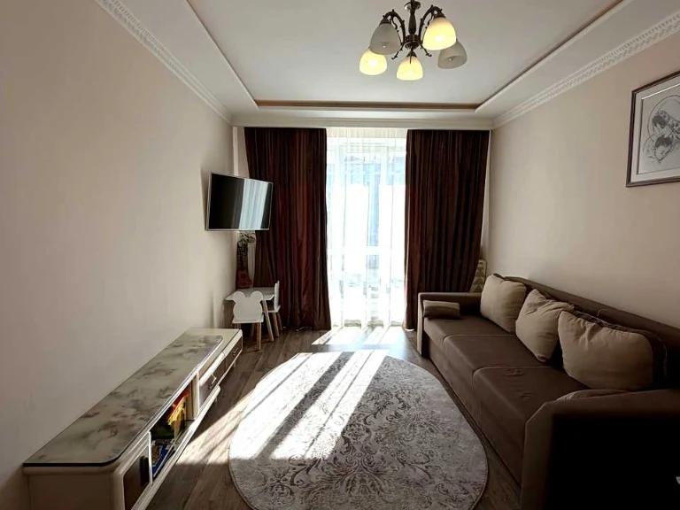 Apartment. Ivano-Frankivsk, Oleksandra Dovzhenka Street