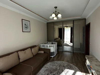 Apartment. Ivano-Frankivsk, Oleksandra Dovzhenka Street