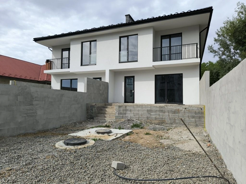 Cottage (Lower Cherveni)