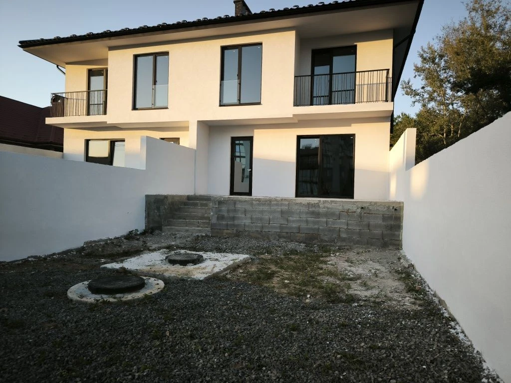 Cottage (Lower Cherveni)