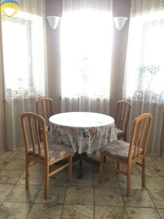 Продажа хозяйского дома в Совиньоне-1,улица Южная. 10 соток