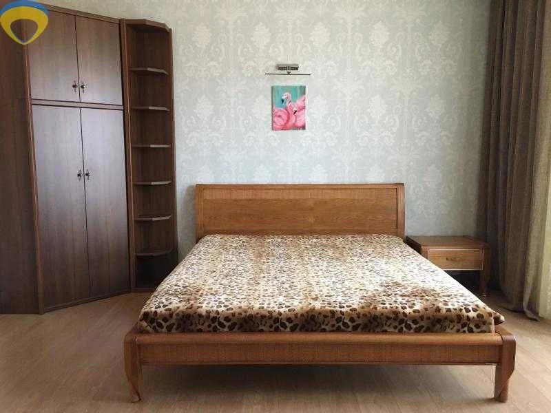 Продажа хозяйского дома в Совиньоне-1,улица Южная. 10 соток