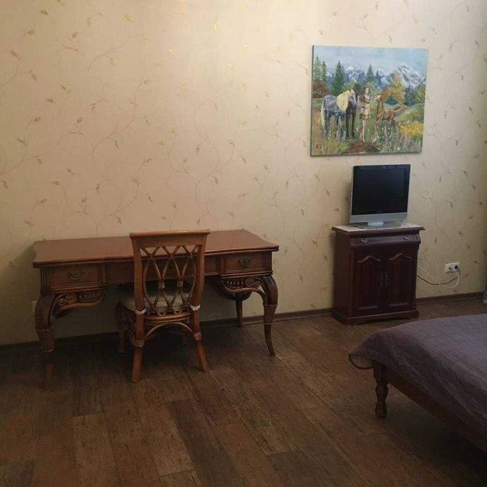 Продажа хозяйского дома в Совиньоне-1,улица Южная. 10 соток