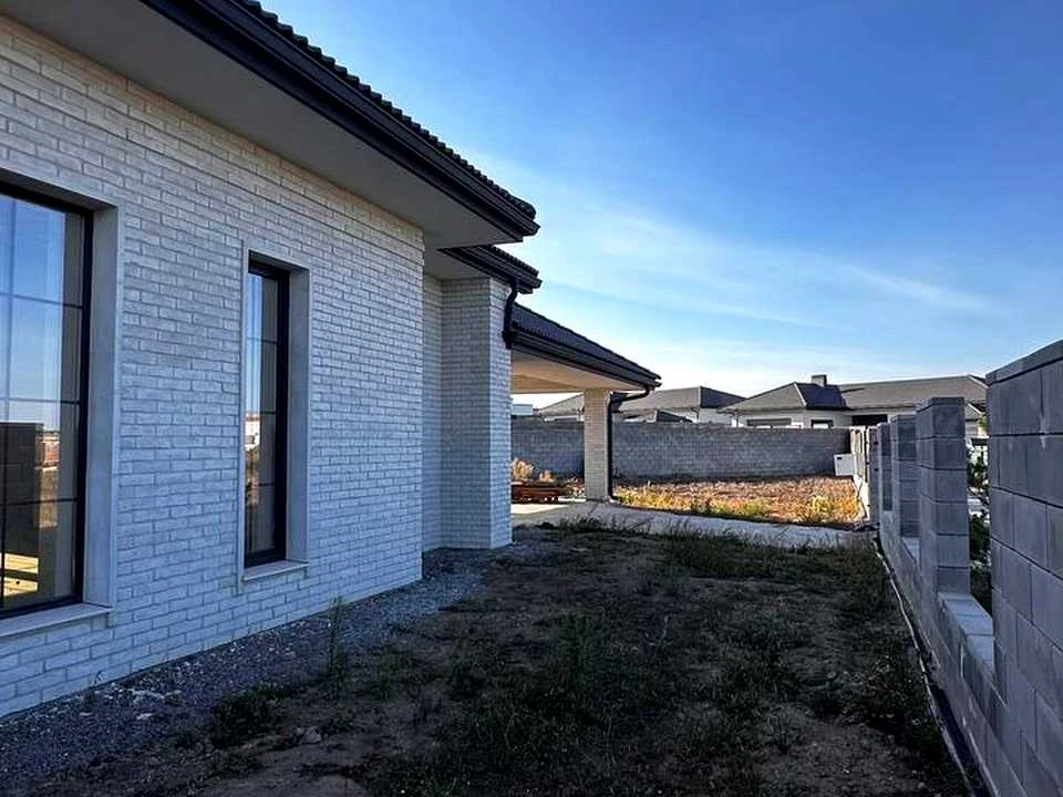 Будинок. Рівне, Кулика і Гудачека вул.