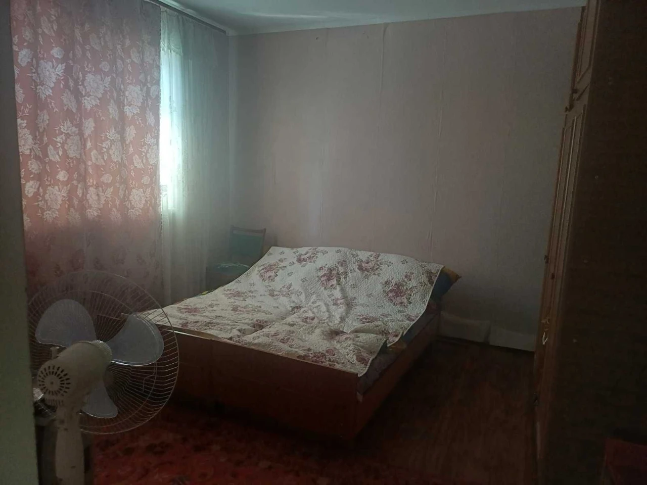 For Sale: Cottage (Residential House) with Address, "Zorka"