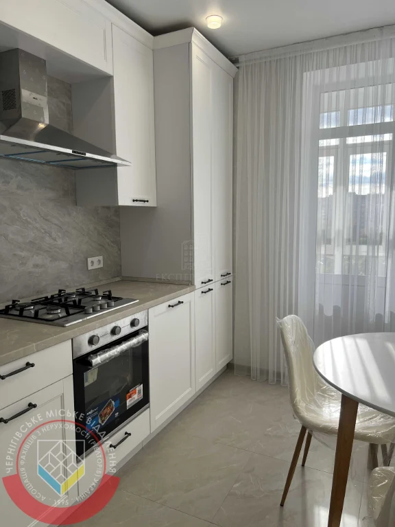 For Sale: Luxurious 1-bedroom apartment with fresh renovation