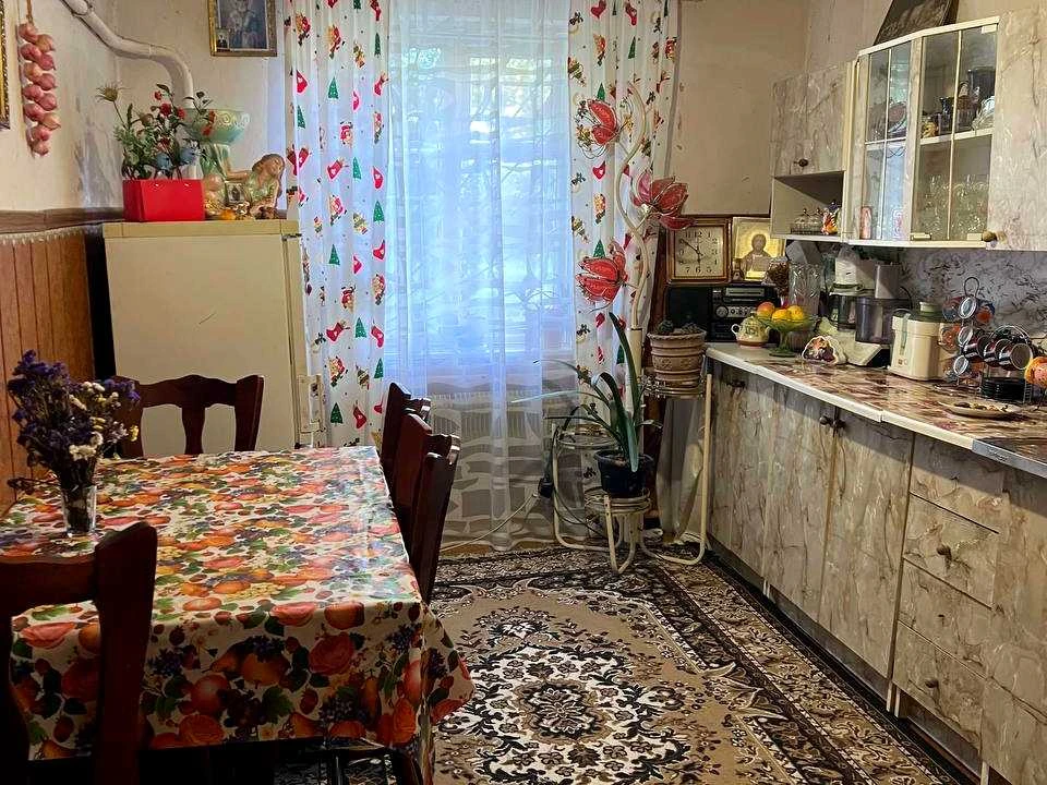 House. Zastanyanska St.
