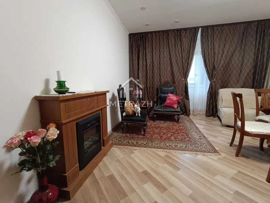 For Sale: 3-room apartment with major renovation in