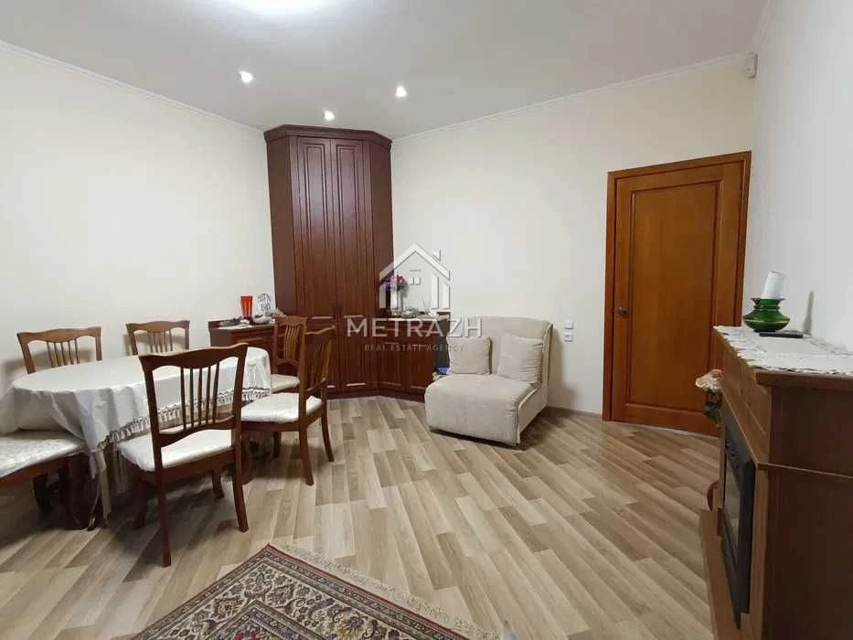 For Sale: 3-room apartment with major renovation in