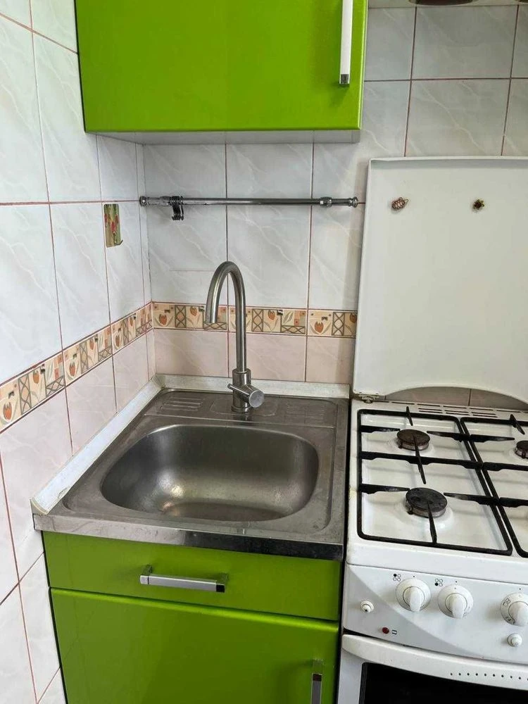For Sale Urgently ‼️2-room apartment ‼️Near Metro Barabashova (91993)