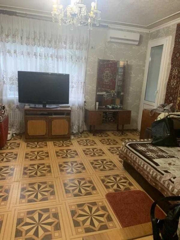 2 room apartment for sale in the Ukraine Shopping Mall