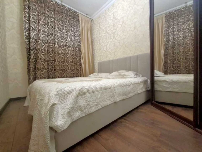 Apartment. Zhambyla Zhabaeva Street, Kyiv