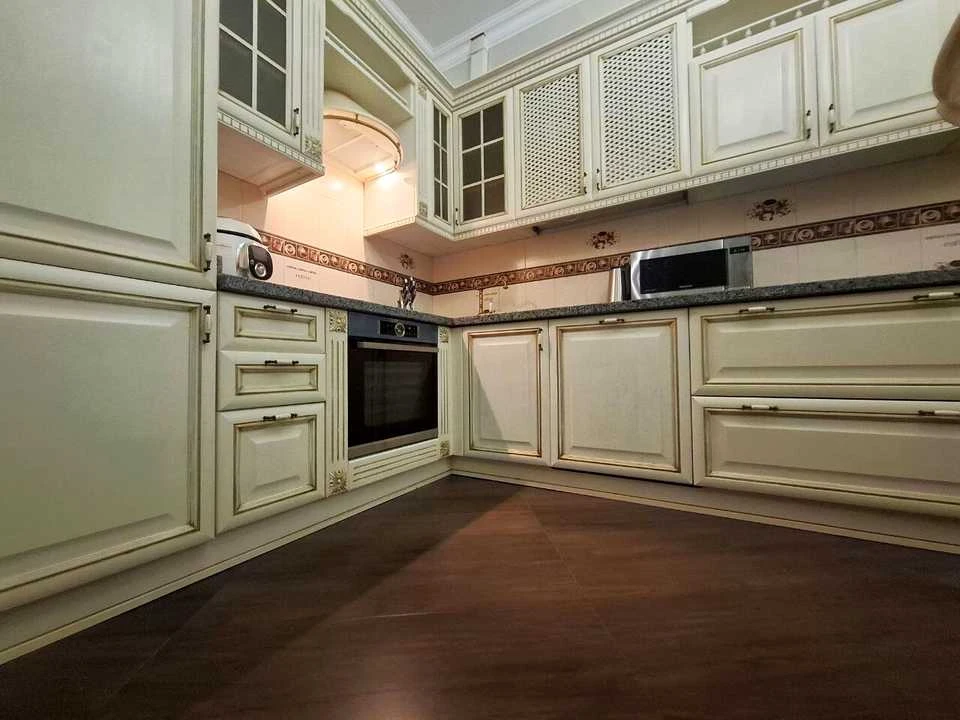 Apartment. Zhambyla Zhabaeva Street, Kyiv