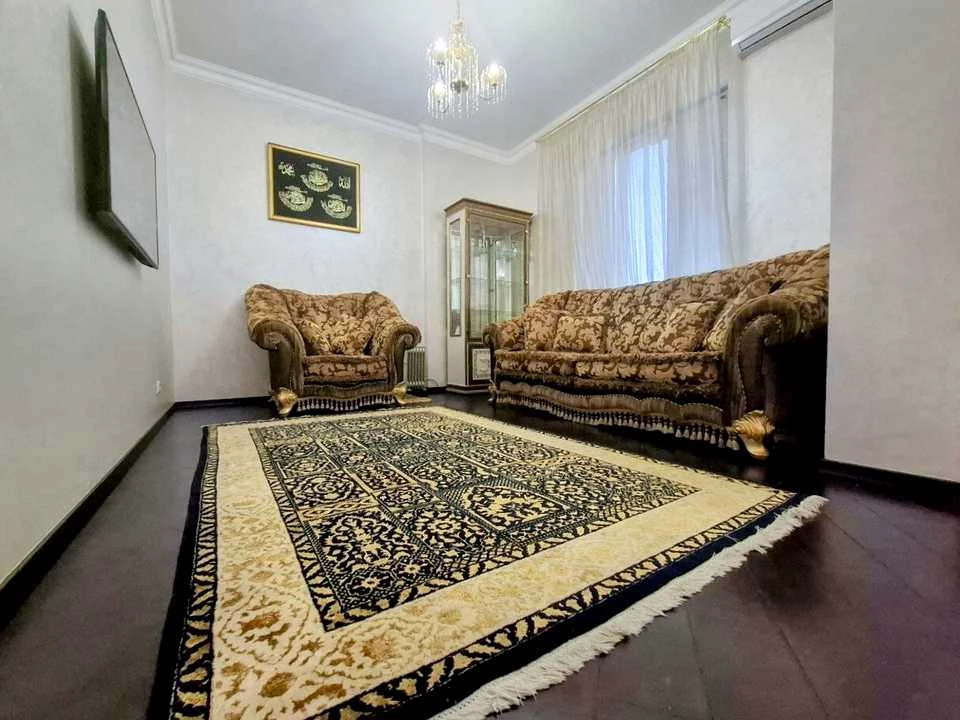 Apartment. Zhambyla Zhabaeva Street, Kyiv