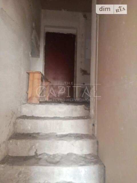 Продаж 3к квартири 125 кв. м на вул. Саперно-Слобідська 8 •