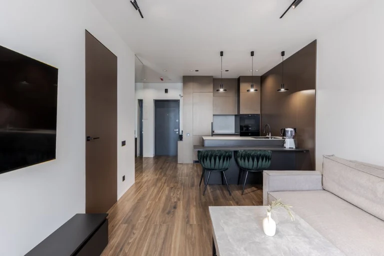 FOR SALE 1 room apartment with renovation Avalon Up (at Ch. Kalyny st.)