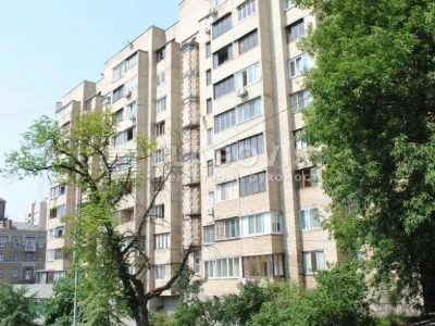 Продажа 3-комнатной квартиры в центре Тарасівки