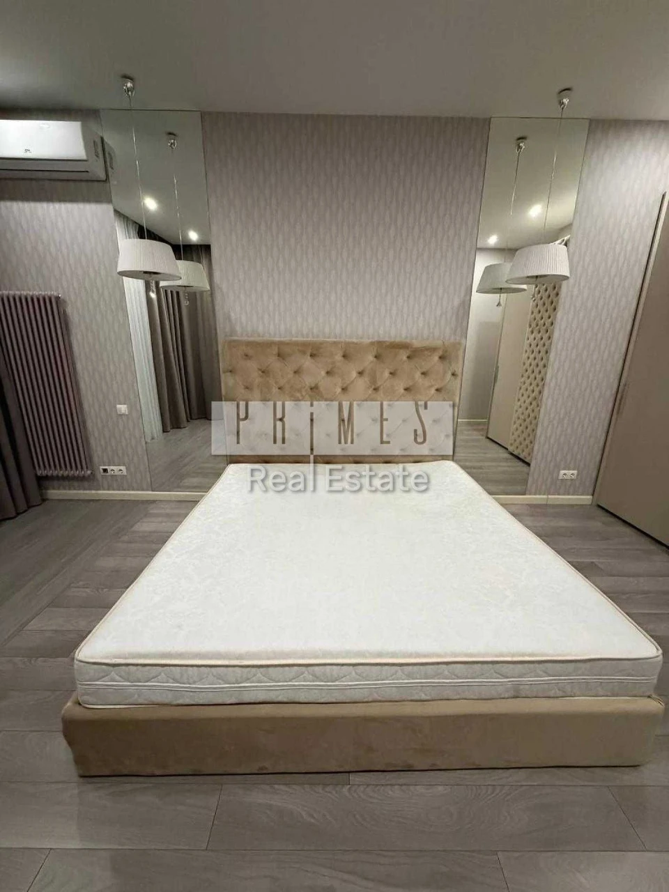 4-room apartment in residential complex "French Quarter 1" 109.2 sq.m.