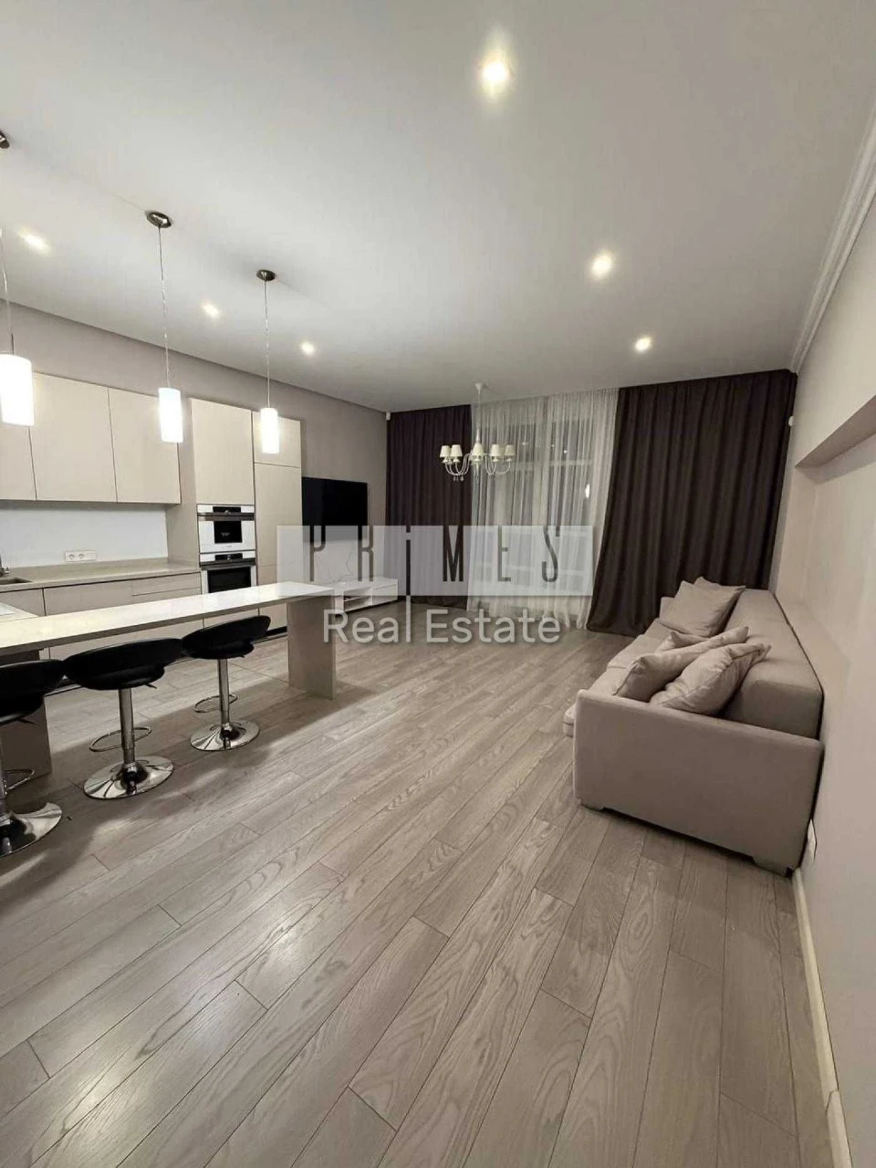 4-room apartment in residential complex "French Quarter 1" 109.2 sq.m.