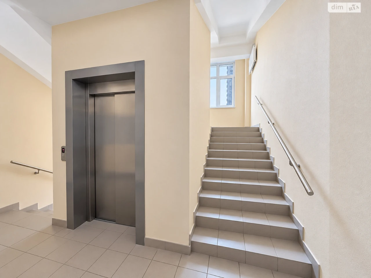 Apartment for Sale in Chorna Hora
