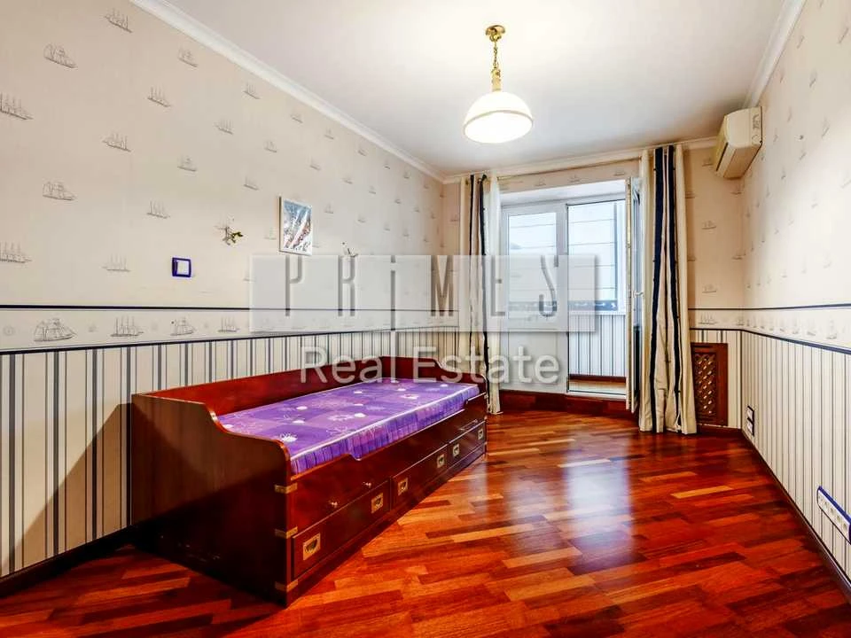 Apartment for Sale | Sim'yi Idzikovskikh st.