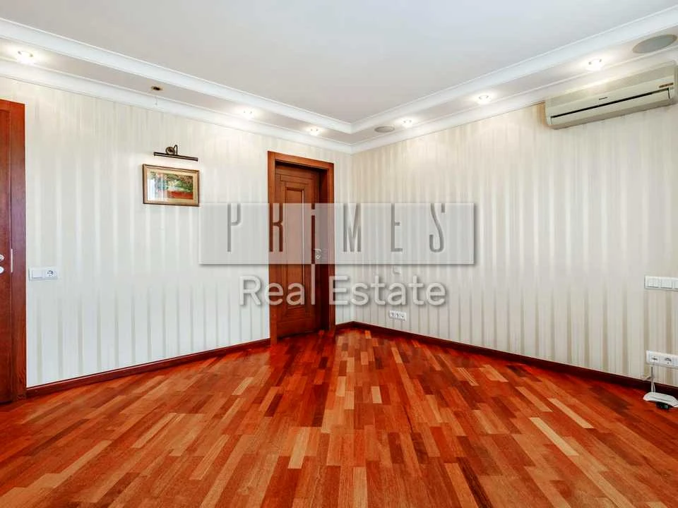 Apartment for Sale | Sim'yi Idzikovskikh st.