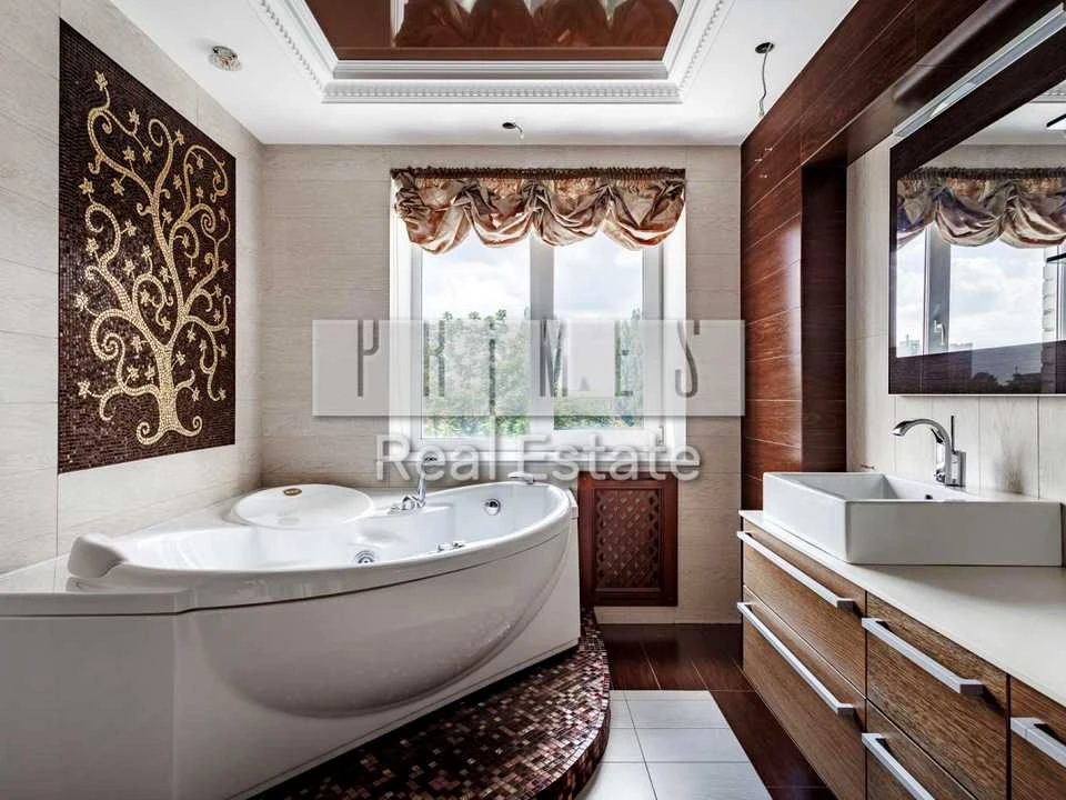 Apartment for Sale | Sim'yi Idzikovskikh st.