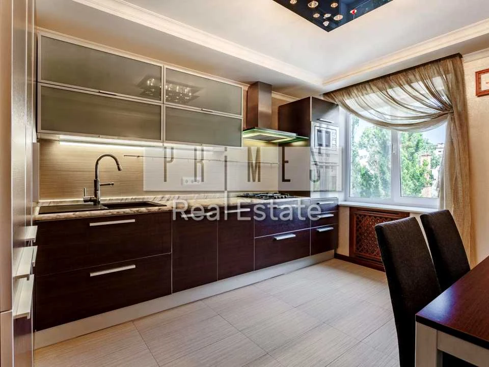 Apartment for Sale | Sim'yi Idzikovskikh st.