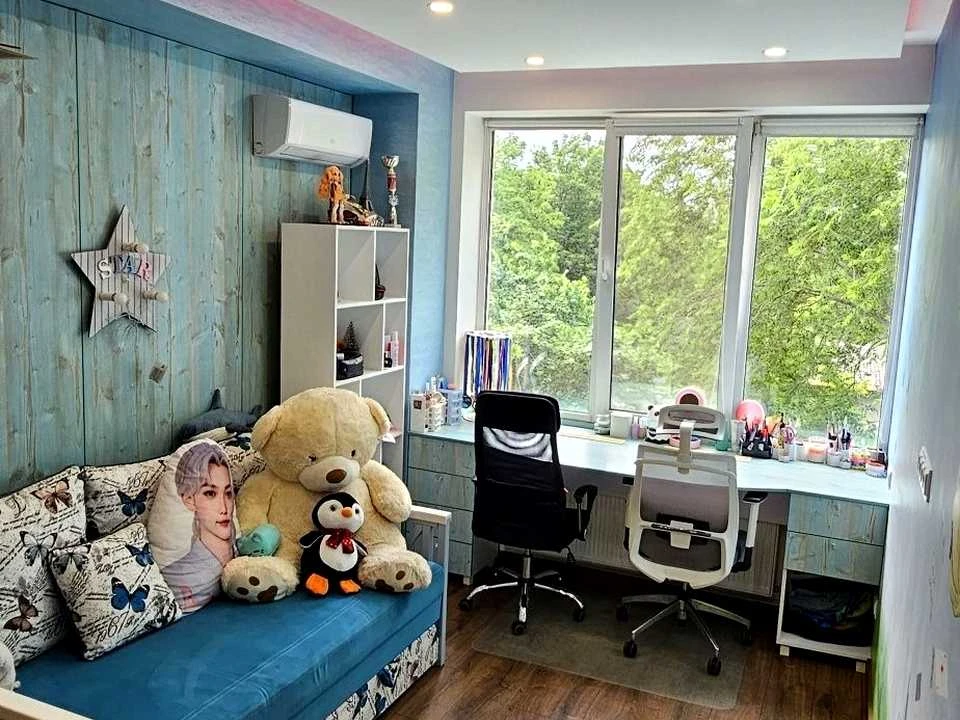 Apartment. Dnipro, Postovaya st.