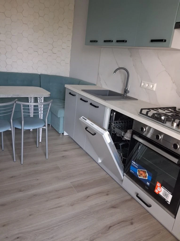 I will sell a 2-room apartment of 47.2 m² in the Sweet Home residential complex! Victory 6! Gas!