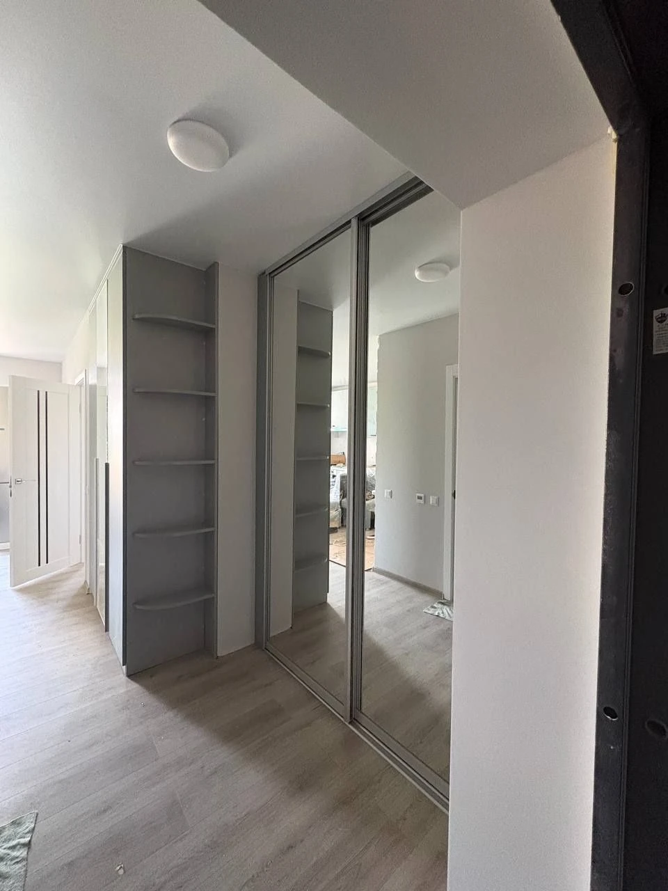 I will sell a 2-room apartment of 47.2 m² in the Sweet Home residential complex! Victory 6! Gas!