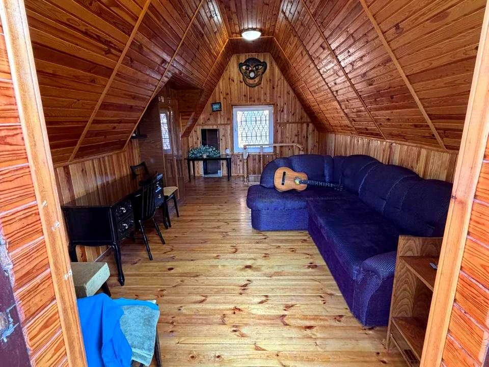 Будинок. Київ, Прибережна садова