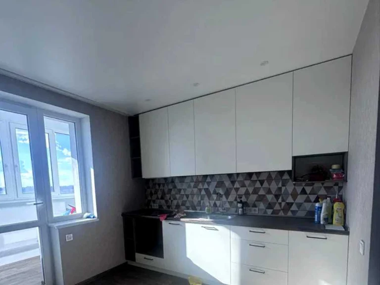 Apartment. Kharkiv, Heroiv Kharkova Ave. (Moskovskiy)