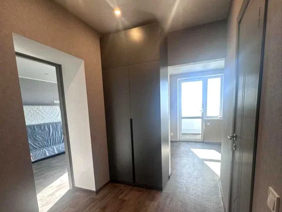 Apartment. Kharkiv, Heroiv Kharkova Ave. (Moskovskiy)