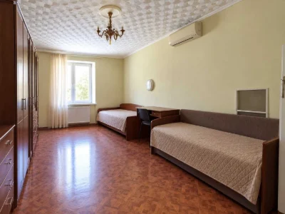 For Sale: House in Dacha Kovalevskoye - Near the Sea