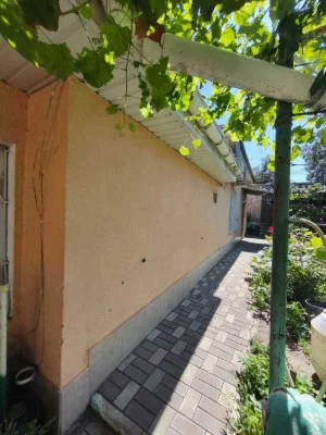 For Sale: House in Dacha Kovalevskoye - Near the Sea
