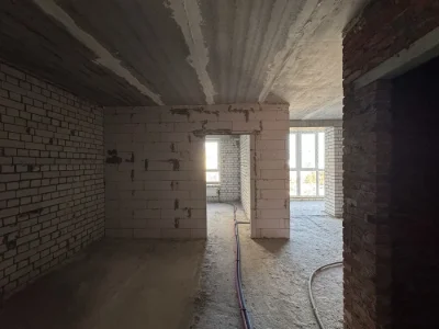 Продам 1км кв, ЦЕНТР! Будинок ЗДАНИЙ, власник.