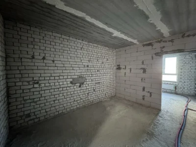 Продам 1км кв, ЦЕНТР! Будинок ЗДАНИЙ, власник.