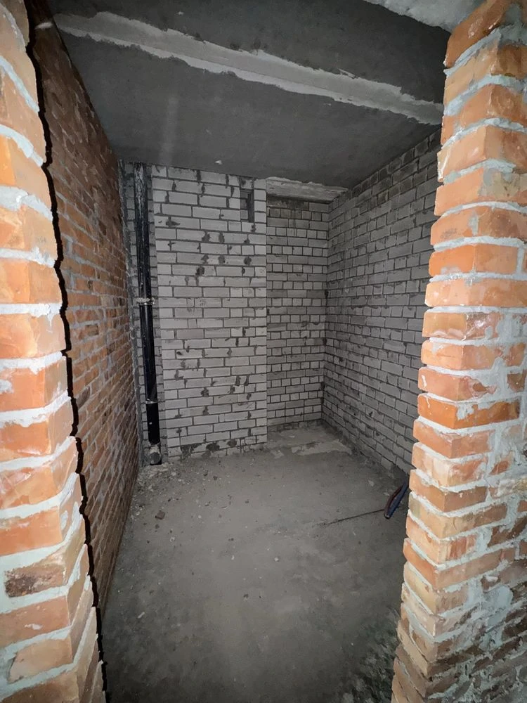 Продам 1км кв, ЦЕНТР! Будинок ЗДАНИЙ, власник.