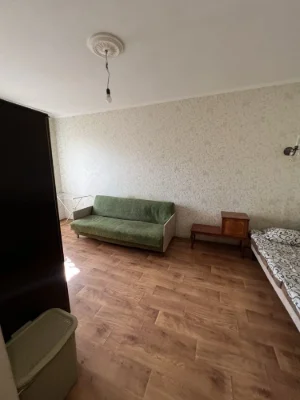 Продаж однокімнатної квартири в ХТЗ, Алешина