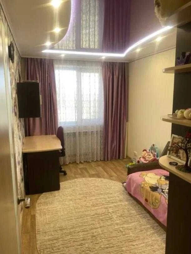 В продаже 2 ком. кв. Байрона р-н Коммунального рынка