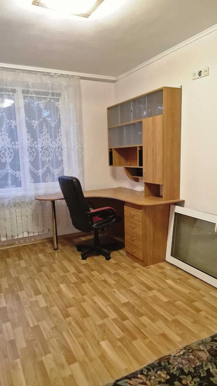 For Sale 3-Room Apartment, Aerocosmic Gagarin Metro Sportive