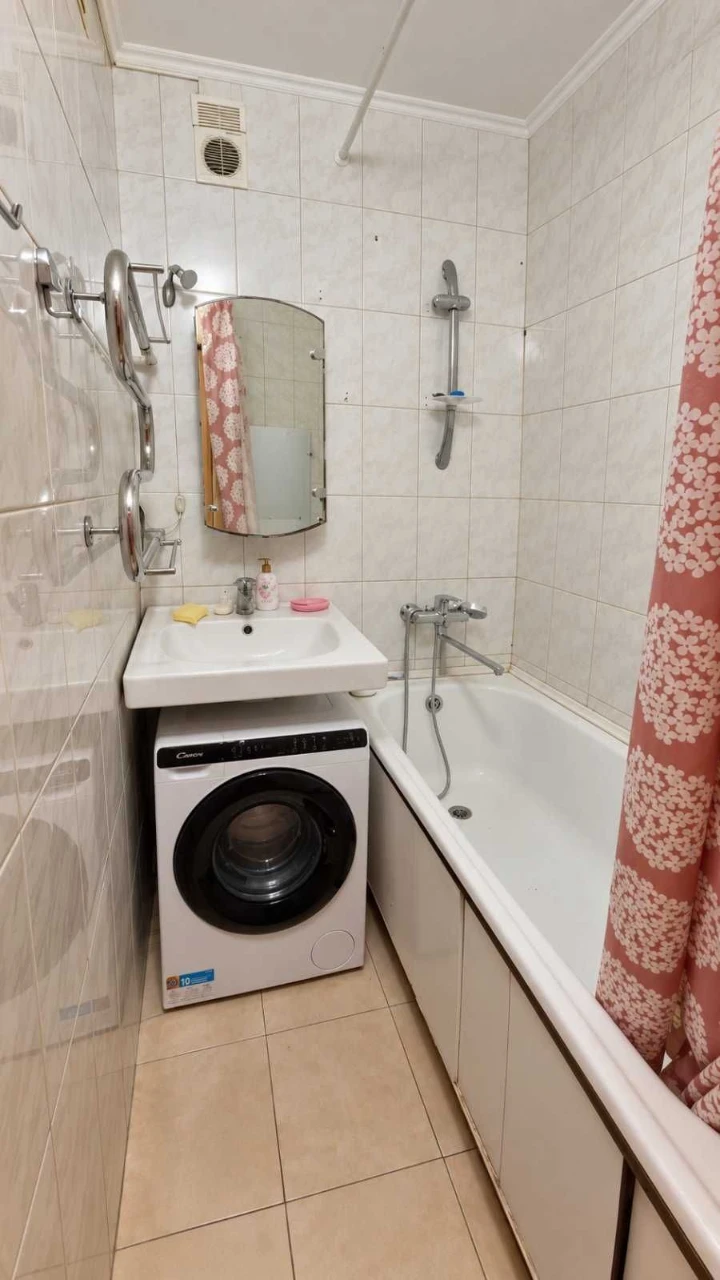 For Sale 3-Room Apartment, Aerocosmic Gagarin Metro Sportive