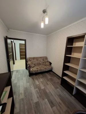 Продається 3-кімнатна квартира